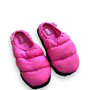 Pink Hollin slippers Sam Edelman size 6
